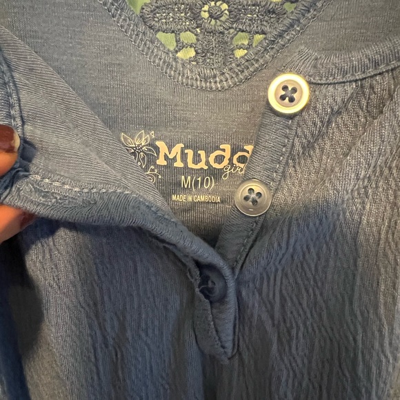 Mudd Brand kids short romper -blue
new with tags. Size 10(M) - Picture 3 of 3